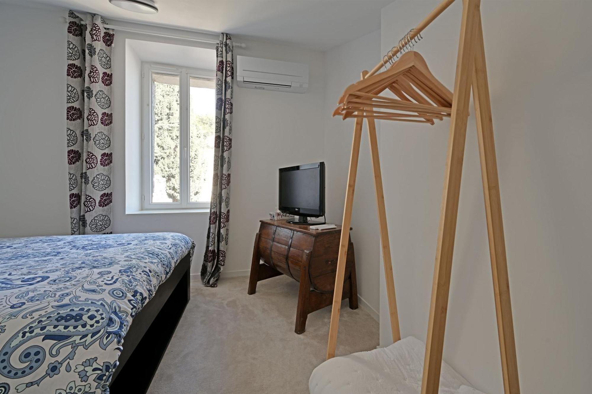 La Cigale - Vieux Village - Charmante Maisonnette Climatisee Avec Jardin Villeneuve-lès-Avignon Eksteriør bilde